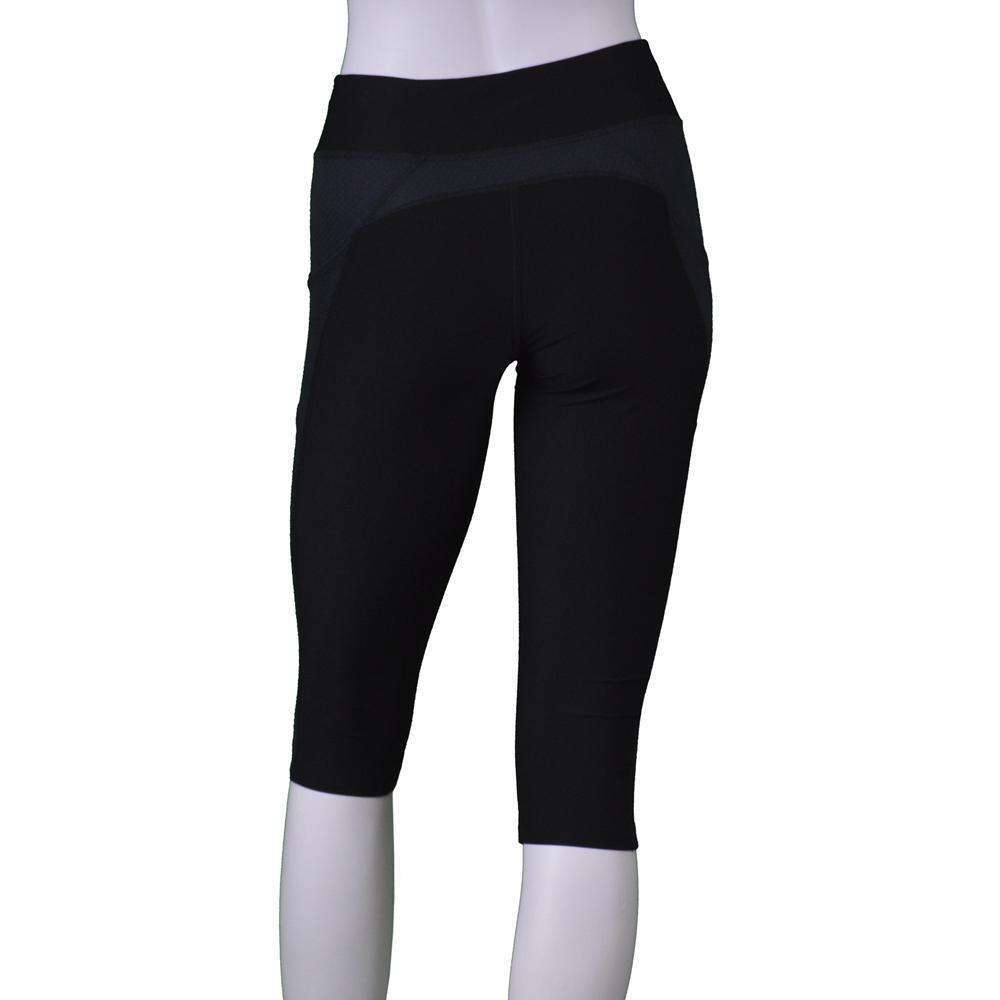 Women's Reflex Powerstretch Reflective Capri in Black