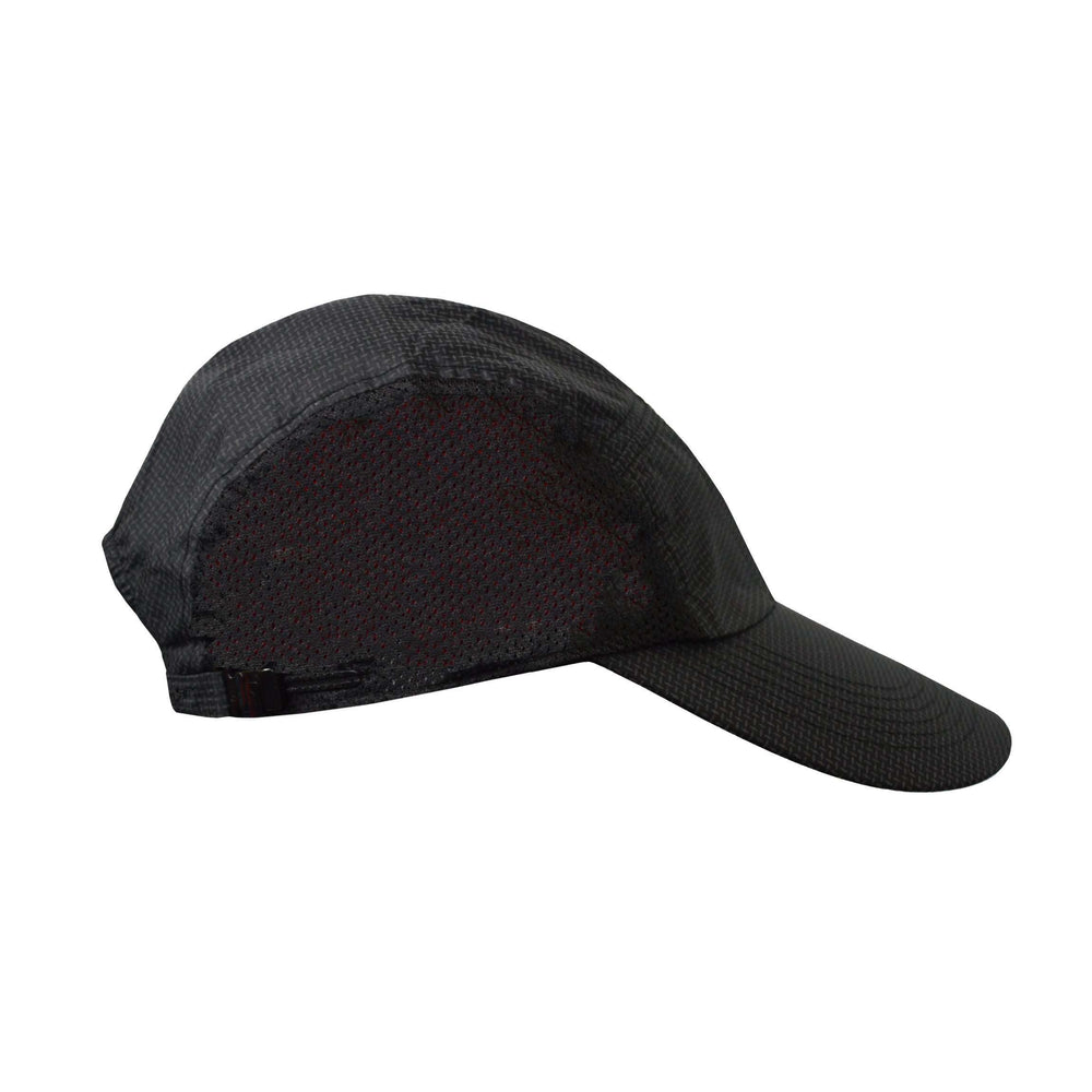 illumiNITE Primo Lid Mesh-Sided Reflective Baseball Cap in Black Roma